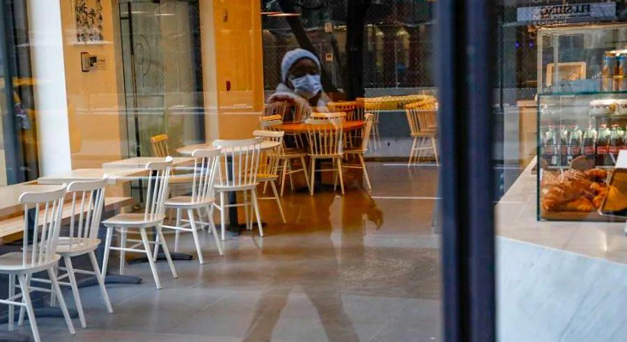 Cover Image for Luxury restaurants are no longer accepting reservations, but they are still processing orders