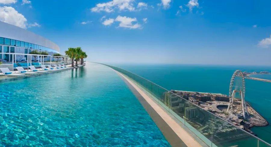 Cover Image for The Address Beach Resort in Dubai is now home to the world’s highest infinity pool, offering an unparalleled experience high above the city.