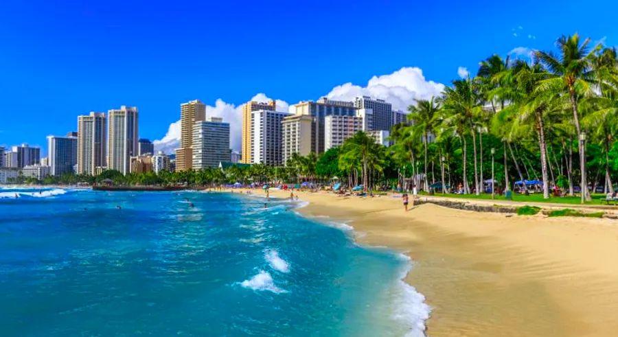 Cover Image for Southwest Airlines is launching affordable flights to Hawaii starting at just $49 one-way from select California cities. Get ready for unbeatable savings as the airline debuts its new service to the islands.