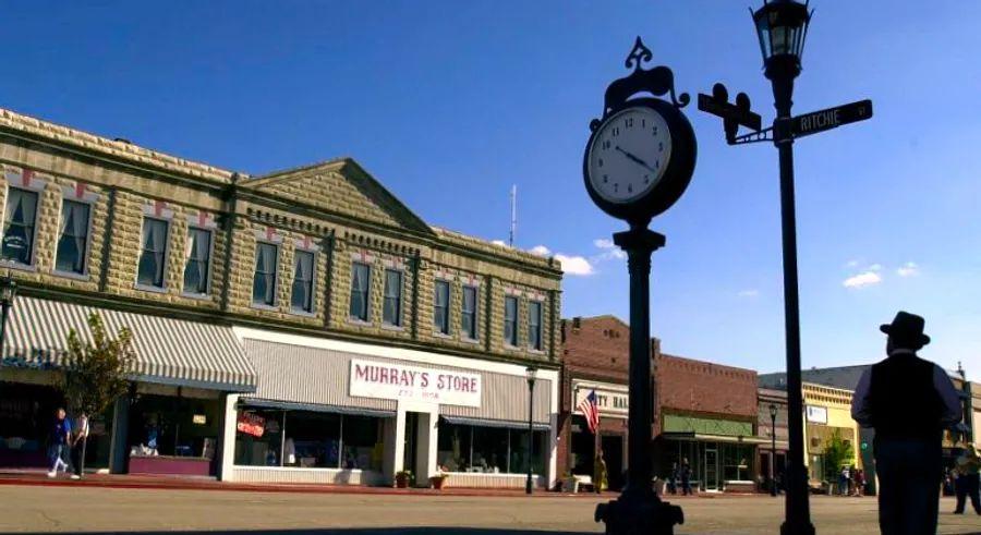 Cover Image for This charming little town is home to Disney’s ‘forgotten’ park