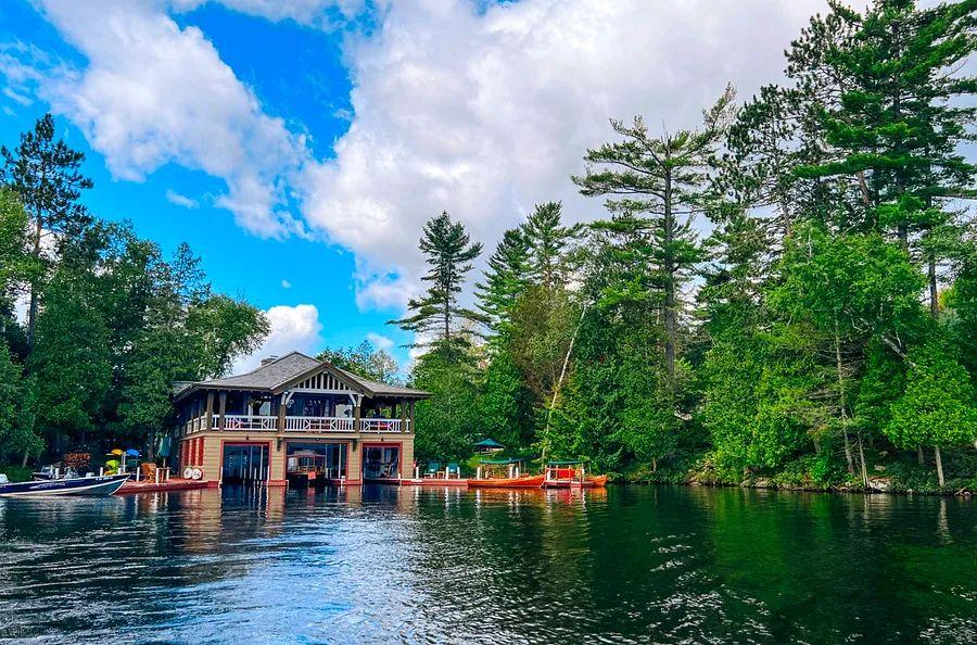 Cover Image for A far cry from Sandals: My debut all-inclusive getaway to a lavish resort in upstate New York