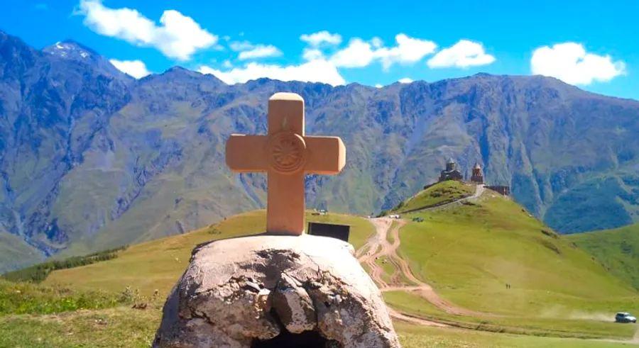 Cover Image for 9 irresistible reasons to visit Georgia today