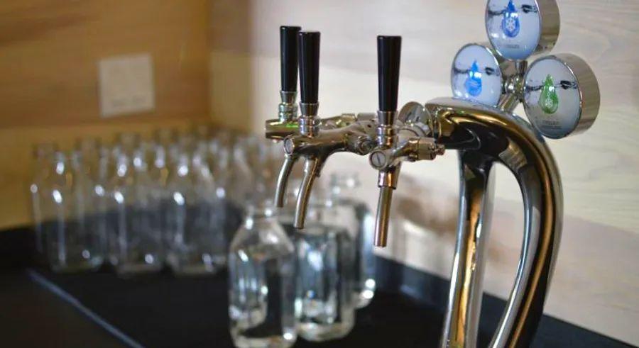 Cover Image for How hotels can reduce plastic waste