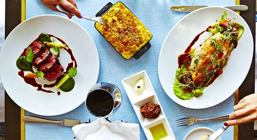 Cover Image for Why are so many New York restaurants making their way to Miami?