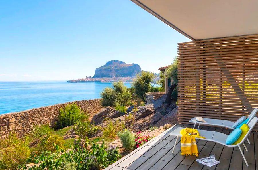 Cover Image for 19 of the most extravagant all-inclusive resorts worldwide