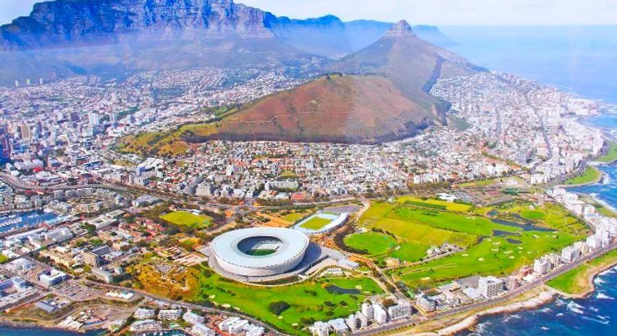 Cover Image for 30 unforgettable experiences to have in Cape Town, South Africa