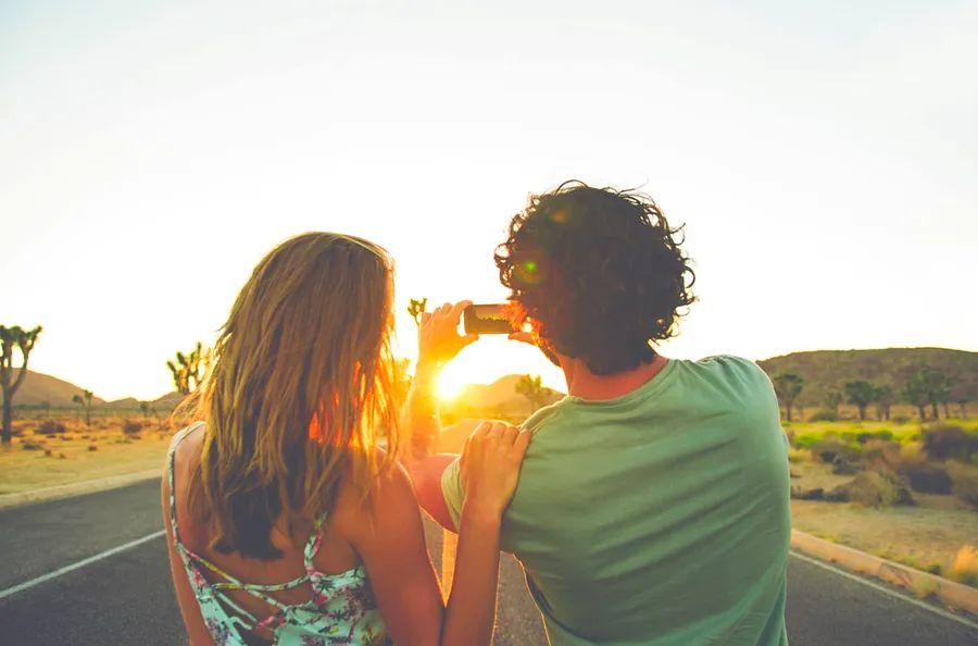 Cover Image for Points in hand, ready to travel: Survey highlights generational and gender differences in American vacation habits