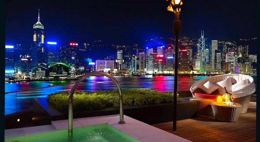 Cover Image for 14 Best Hotels in Hong Kong for Stunning Views