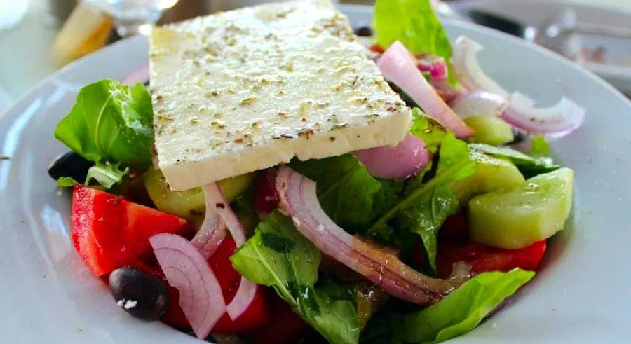 Cover Image for Top Greek Dishes: 24 Must-Try Delicacies