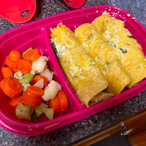 Cover Image for Spinach Enchiladas with Green Sauce