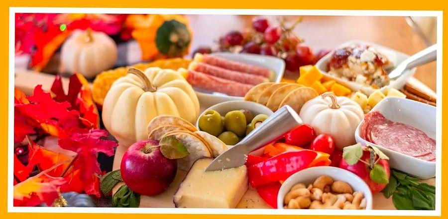 Cover Image for A 3-Ingredient, No-Bake Thanksgiving Appetizer That Doubles as a Dessert Favorite