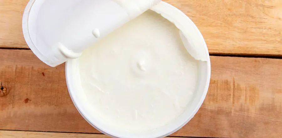 Cover Image for Why Does Greek Yogurt Have Paper On Top?