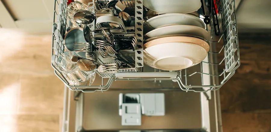 Cover Image for What to Do When You Run Out of Dishwasher Detergent Unexpectedly