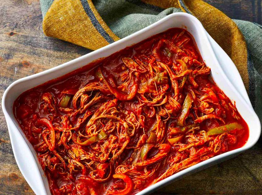 Cover Image for Cuban Ropa Vieja: A Flavorful Shredded Beef Delight