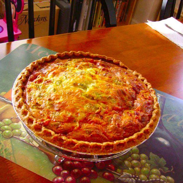 Cover Image for Broccoli and Cheddar Quiche