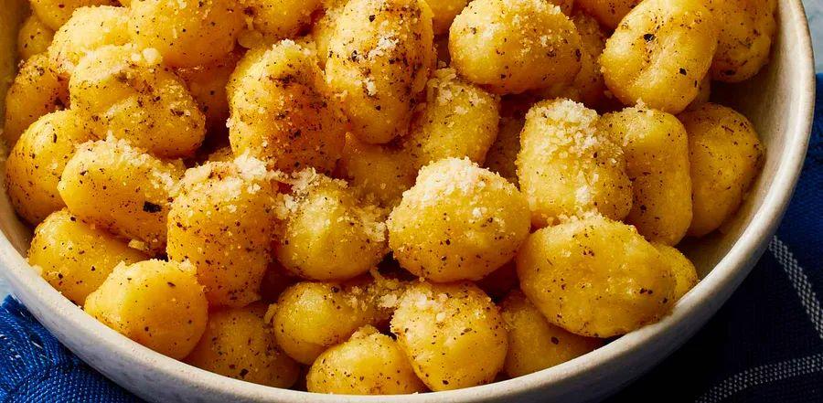 Cover Image for Gnocchi in Sage-Butter Sauce