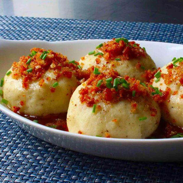 Cover Image for Kartoffelklöße (German Potato Dumplings)