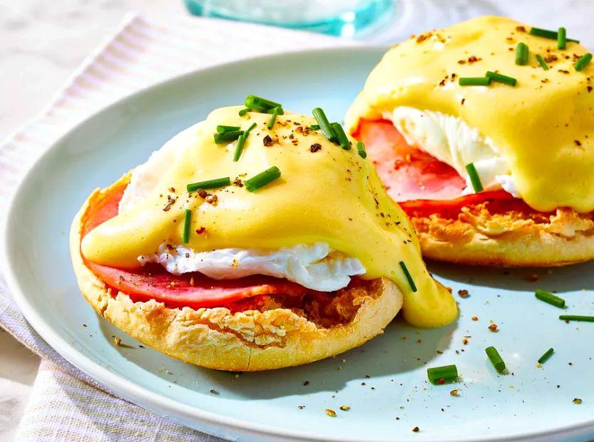 Cover Image for Eggs Benedict