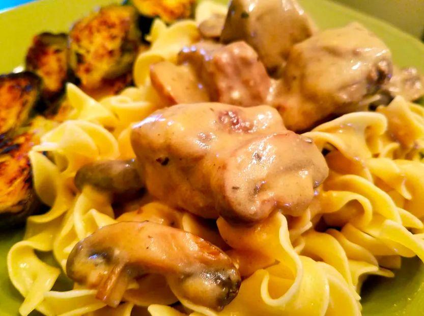 Cover Image for Mitzie's Savory Beef Stroganoff