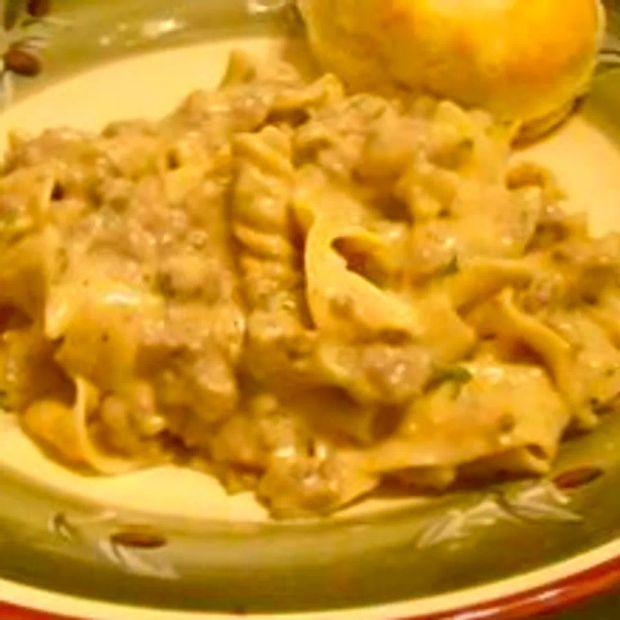 Cover Image for Campbell's Kitchen Beef Stroganoff, a beloved classic, blends tender beef and onions in a rich mushroom sauce, making it a perfect comfort food for family dinners.