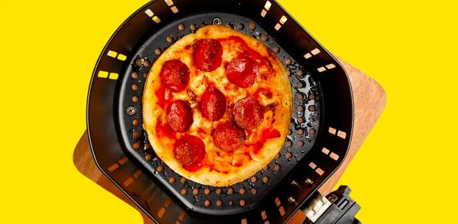 Cover Image for From now on, this is the only method we’ll use to reheat pizza.