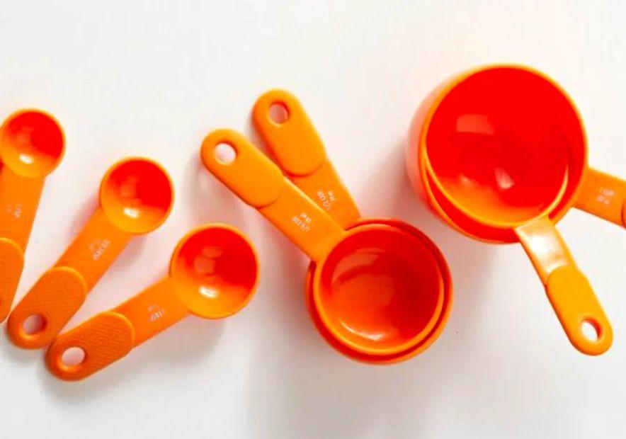 Cover Image for Comprehensive Guide to Cooking and Baking Conversions: Ounces, Cups, Metric and More