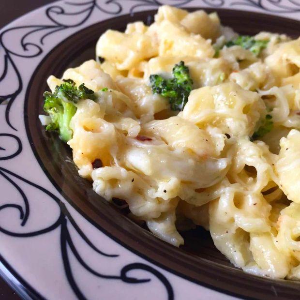 Cover Image for Classic Baked Mac and Cheese