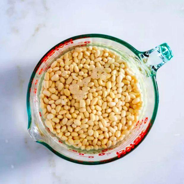 Cover Image for You Don’t Need to Soak Dried Beans—In Fact, You Should Skip It
