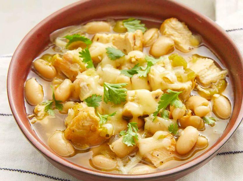 Cover Image for Simple White Chicken Chili