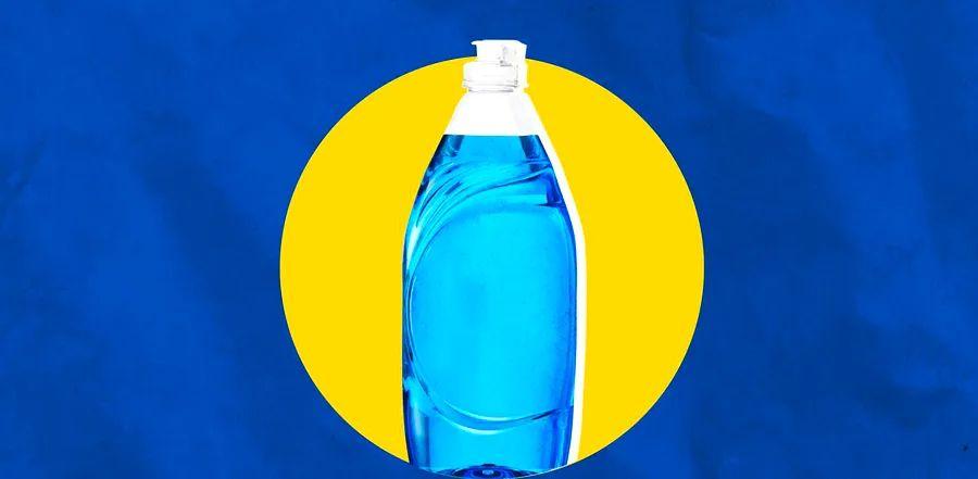 Cover Image for 7 Unexpected Ways to Use Dawn in the Kitchen That Don't Involve Washing Dishes