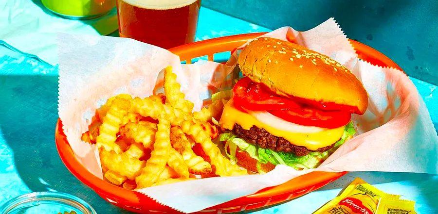 Cover Image for The Hidden Trick for Fast Food-Style Smash Burgers (Spoiler: You Probably Have It Right Now)