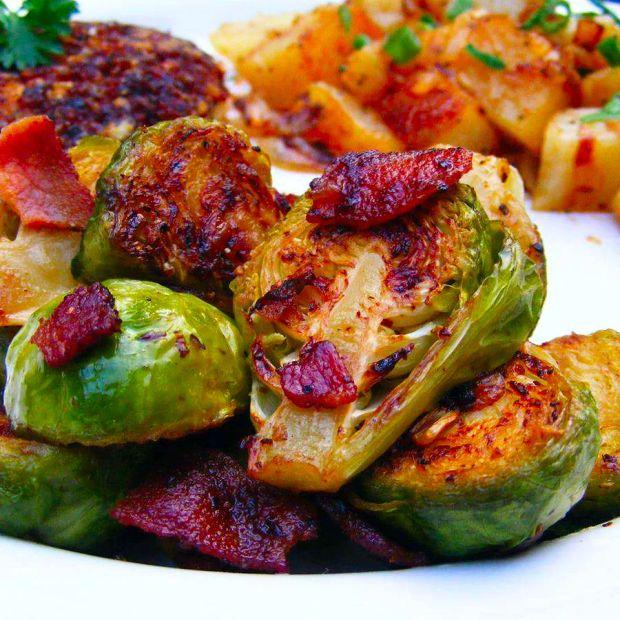 Cover Image for Quick Brussels Sprouts with Bacon