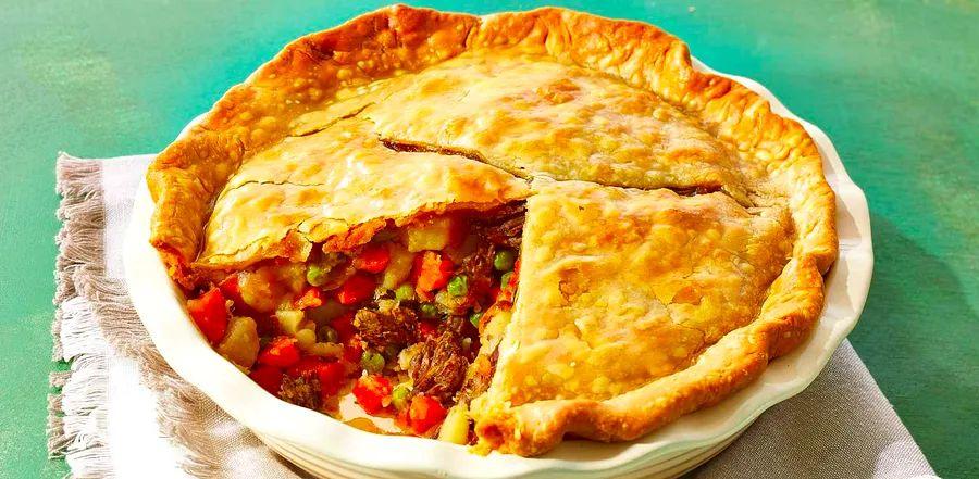 Cover Image for Hearty Beef Pot Pie