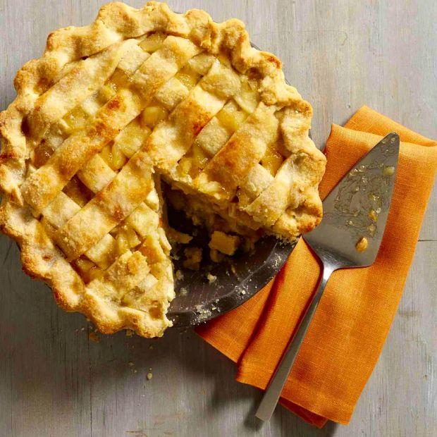 Cover Image for 15 Classic Fall Desserts That Will Remind You of Grandma