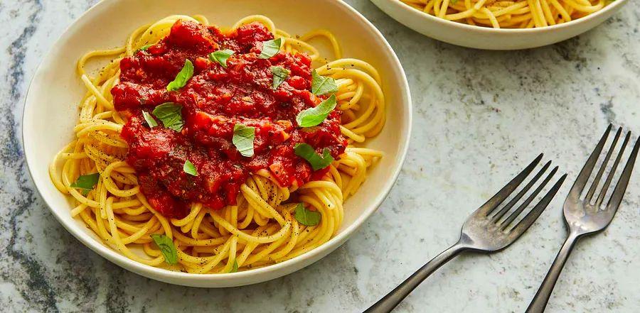 Cover Image for Why Baking Your Spaghetti Sauce is a Game Changer