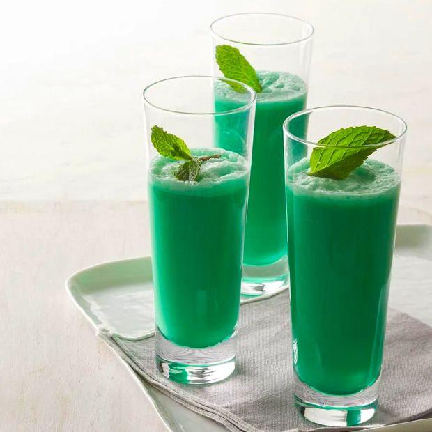 Cover Image for The Grasshopper Cocktail