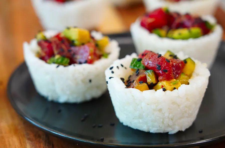 Cover Image for 10 Creative Uses for Your Muffin Pan
