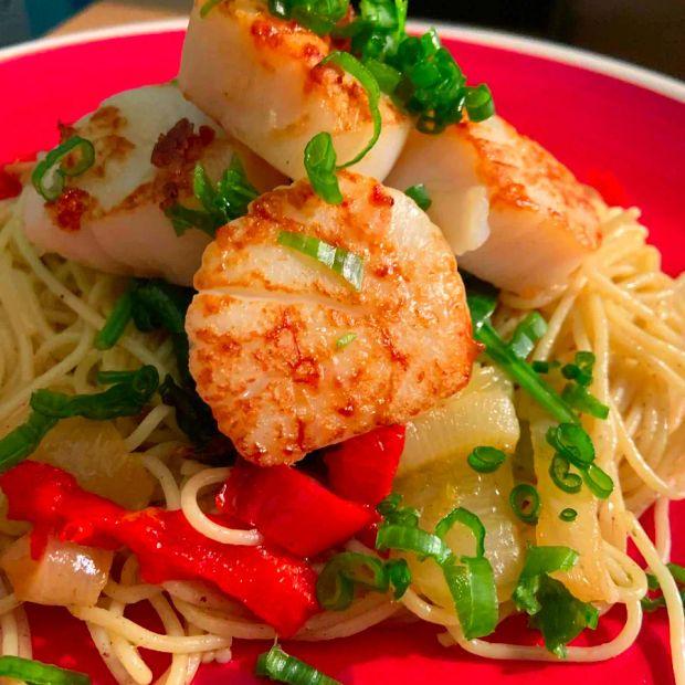 Cover Image for Garlic Butter Scallops