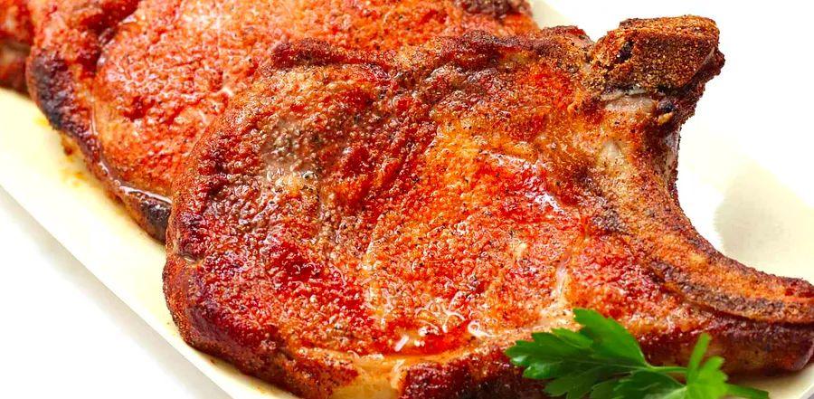 Cover Image for Oven-Baked Pork Chops with Flavorful Rub