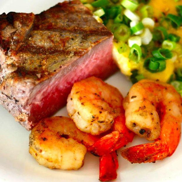 Cover Image for Surf and Turf Delight