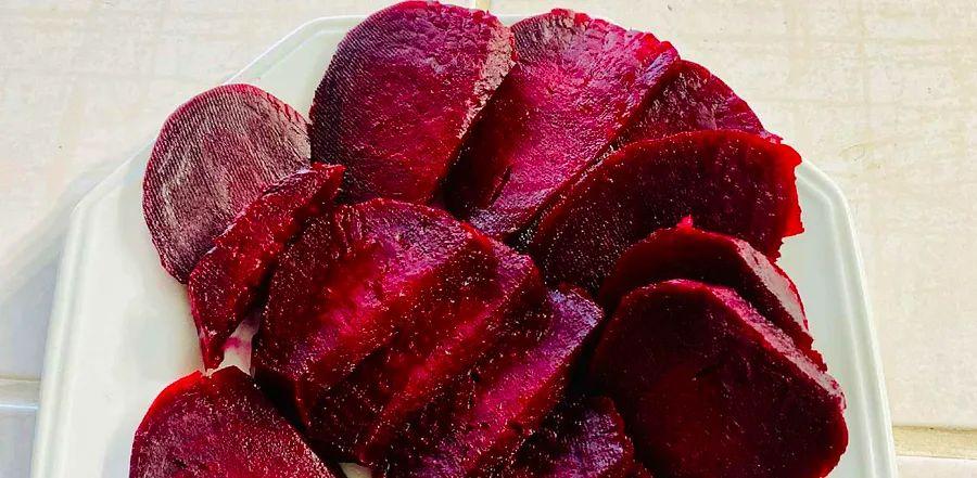 Cover Image for Cook Beets in Minutes with This Smart Trick