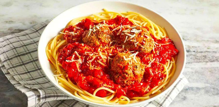 Cover Image for This secret ingredient will take your spaghetti sauce to the next level.