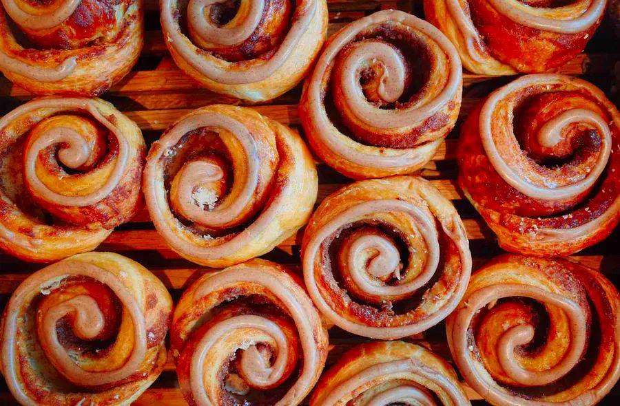 Cover Image for 7 Foods to Avoid if You Want to Lower Your Cholesterol