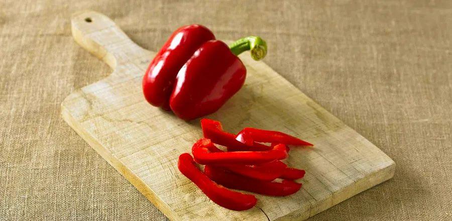 Cover Image for How to Keep Bell Peppers Fresh for an Extended Period