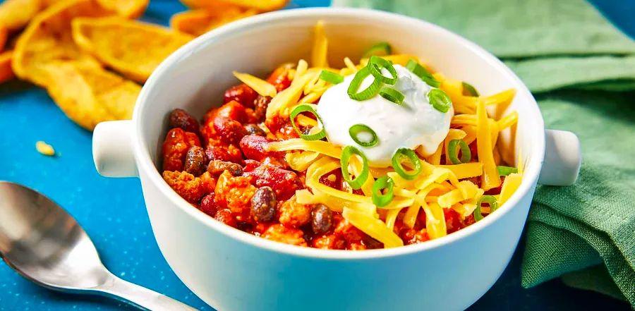 Cover Image for Laura's Simple and Savory Turkey Chili for the Slow Cooker