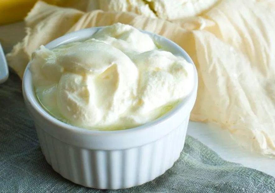 Cover Image for What is Creme Fraiche and How Can You Make It?