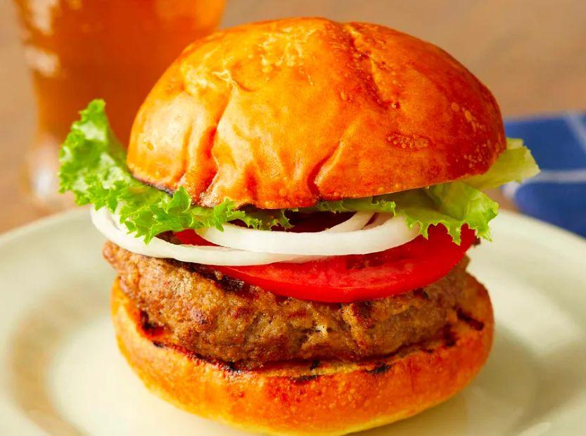 Cover Image for The Ultimate Classic Burger