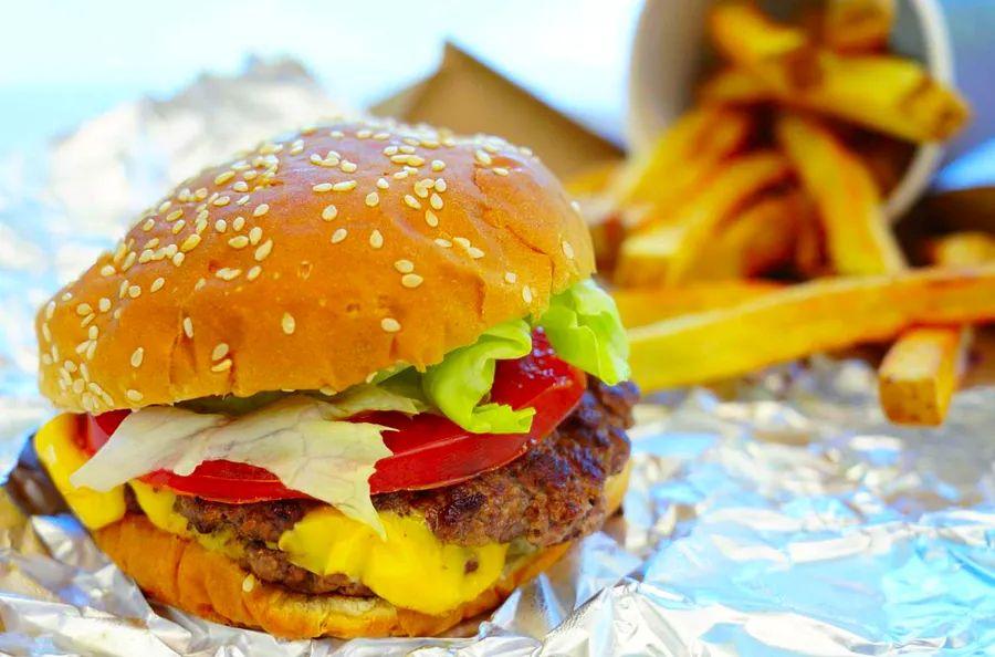Cover Image for How to Create Your Own Five Guys-Style Burgers and Fries at Home