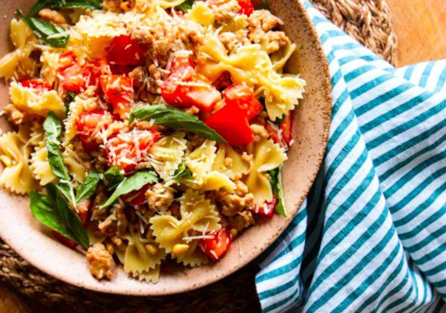 Cover Image for Must-Have Ingredients for a Mediterranean Pantry