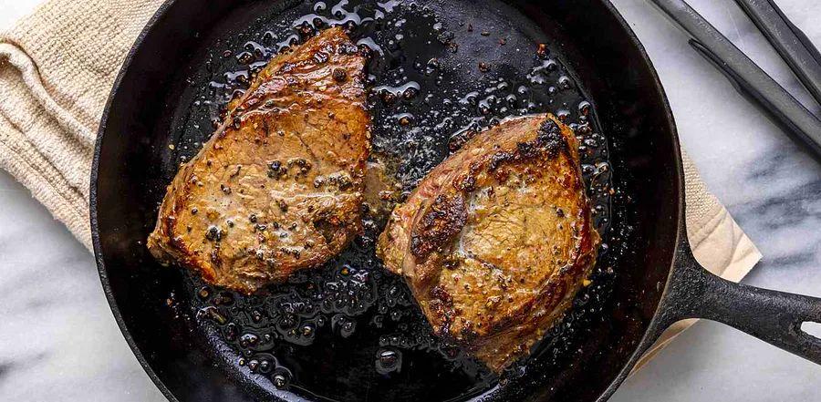 Cover Image for Cast Iron Skillet-Seared Steak (Finished in the Oven)